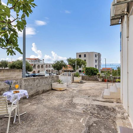 Studios Jakov Makarska Extérieur photo